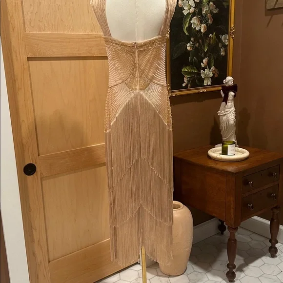 Babeyond Graceful Gradient Bead Fringe Evening Gown size 6 - Picture 7 of 12